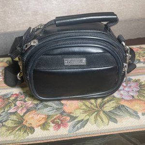 Kenneth Cole Reaction R-tech Camera Photo Video Equip Bag Adjustable Strap Case